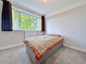 Photo 27- click for photo gallery